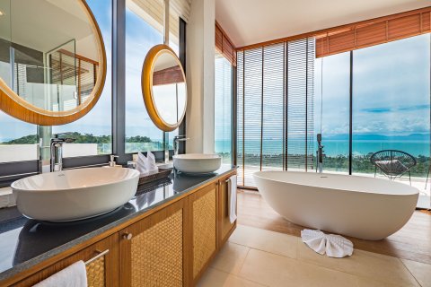 Villa in Ko Samui, Thailand 3 bedrooms № 170445 - photo 29