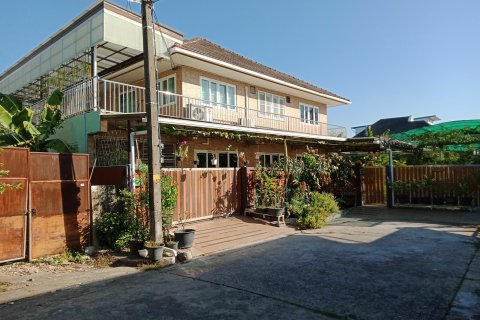 House in Bueng Kum, Bangkok, Thailand 5 bedrooms № 148345 - photo 1