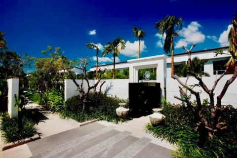 Townhouse in Phuket, Thailand 3 bedrooms № 209942 - photo 20