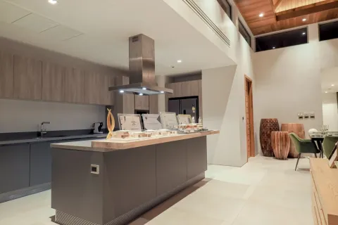 Villa in Phuket, Thailand 3 bedrooms № 177824 - photo 5