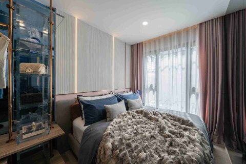 Condo in Bangkok, Thailand, 1 bedroom  № 184009 - photo 17