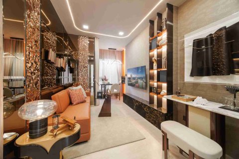 Condo à Thonburi, Bangkok, Thaïlande, 2 chambres  № 184006 - photo 6