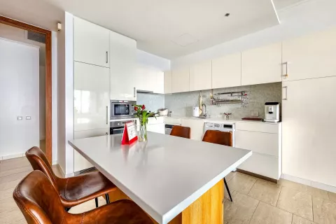 Кондоминиум с 2 спальнями в Паттайе, Таиланд № 142142 - фото 8