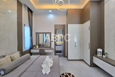 Casa de 3 dormitorios en Pattaya, Tailandia № 211506 - foto 4
