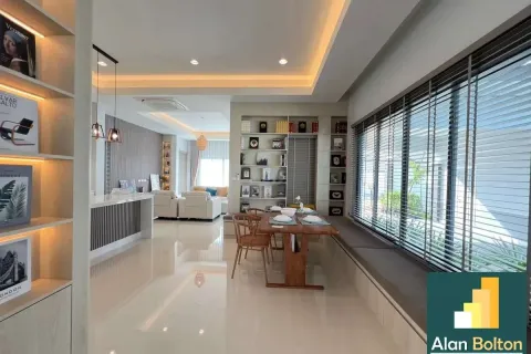 Casa de 3 dormitorios en Pattaya, Tailandia № 211511 - foto 19