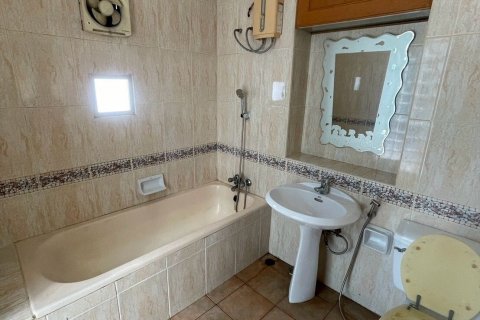 Townhouse in Pak Kret, Thailand 5 bedrooms № 141902 - photo 30