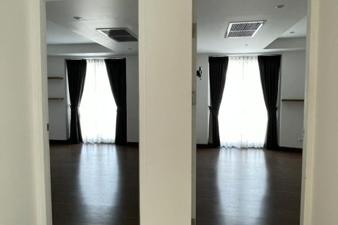 Condo in Phuket, Thailand, 2 bedrooms № 156368 - photo 14