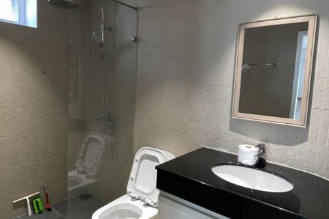 Condo in Phuket, Thailand, 2 bedrooms № 156368 - photo 19