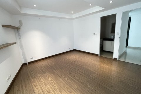 Condo in Phuket, Thailand, 2 bedrooms № 156368 - photo 3