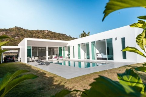 Villa à Hua Hin, Thaïlande 4 chambres № 156363