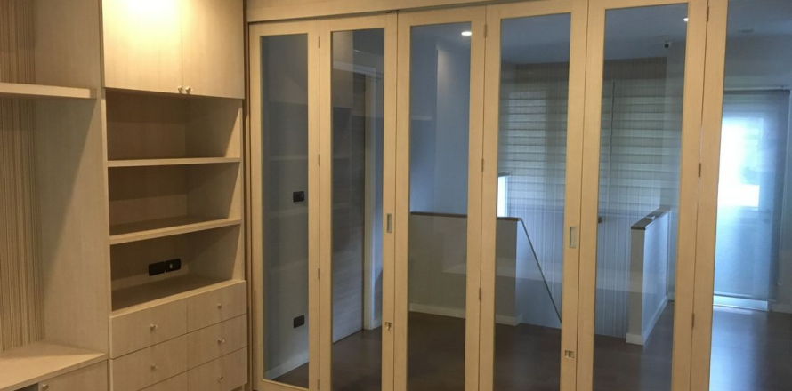 บ้านในกรุงเทพฯ, ประเทศไทย 3 ห้องนอน № 189128