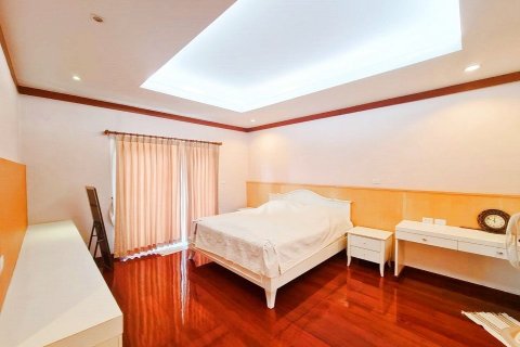 Дом в Кхонкэне, Таиланд с 5 спальнями  № 153051 - фото 16