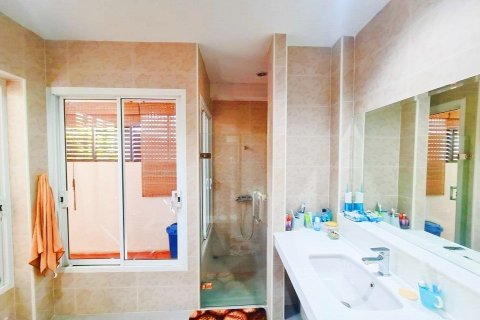 Дом в Кхонкэне, Таиланд с 5 спальнями  № 153051 - фото 21