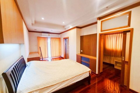 Дом в Кхонкэне, Таиланд с 5 спальнями  № 153051 - фото 17