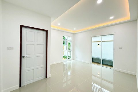 Таунхаус в Пхукете, Таиланд с 3 спальнями  № 153052 - фото 9