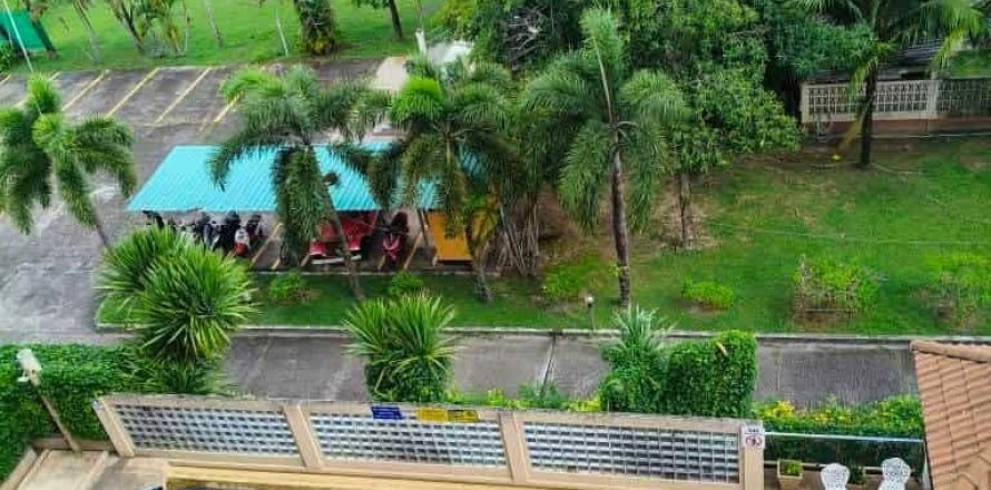 Condo in Phuket, Thailand, 2 bedrooms  № 153053