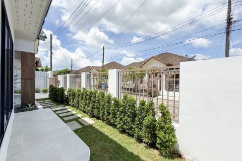 House in Phuket, Thailand 3 bedrooms № 153057 - photo 6