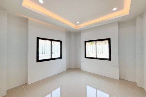 House in Phuket, Thailand 3 bedrooms № 153057 - photo 14
