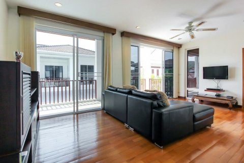 Villa in Hua Hin, Thailand 4 Schlafzimmer № 222142 - Foto 8