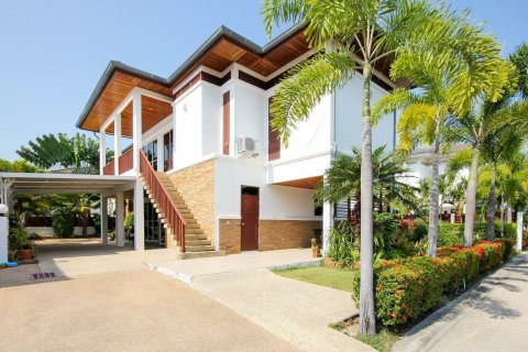 Villa in Hua Hin, Thailand 4 Schlafzimmer № 222142 - Foto 5