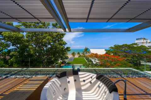 Villa in Hua Hin, Thailand 5 Schlafzimmer № 222146 - Foto 4