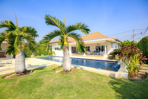 Villa in Hua Hin, Thailand 3 Schlafzimmer № 222144 - Foto 5