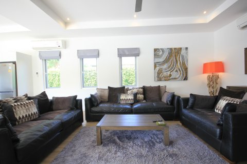 Villa in Hua Hin, Thailand 3 Schlafzimmer № 222144 - Foto 29