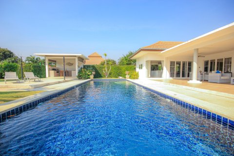 Villa in Hua Hin, Thailand 3 Schlafzimmer № 222144 - Foto 2