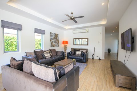 Villa in Hua Hin, Thailand 3 Schlafzimmer № 222144 - Foto 30