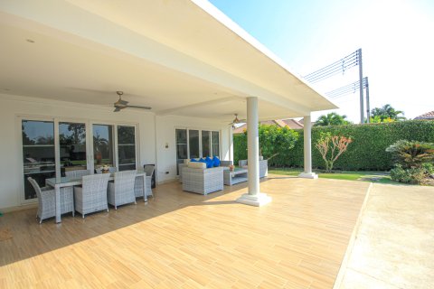 Villa in Hua Hin, Thailand 3 Schlafzimmer № 222144 - Foto 23