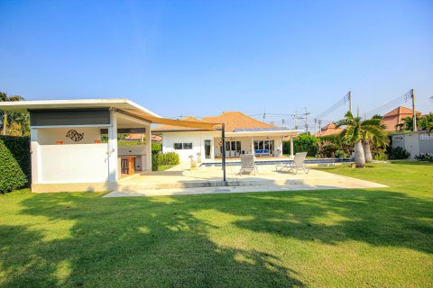 Villa in Hua Hin, Thailand 3 Schlafzimmer № 222144 - Foto 6