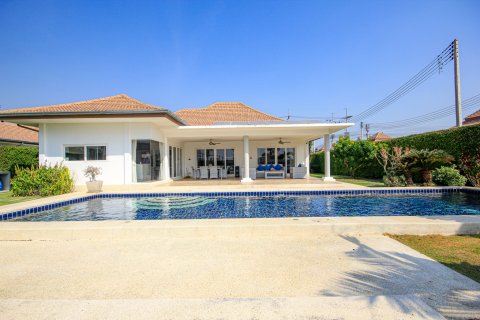 Villa in Hua Hin, Thailand 3 Schlafzimmer № 222144 - Foto 27