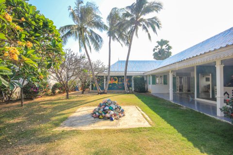 Villa in Pran Buri, Thailand 6 Schlafzimmer № 222145 - Foto 8