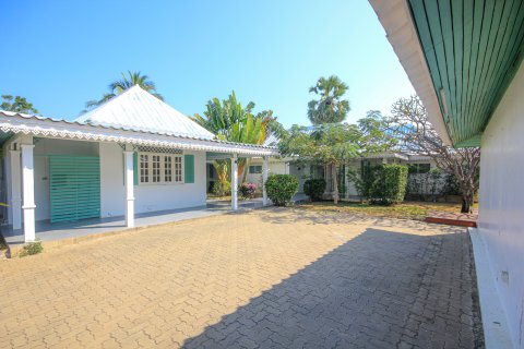 Villa in Pran Buri, Thailand 6 Schlafzimmer № 222145 - Foto 10