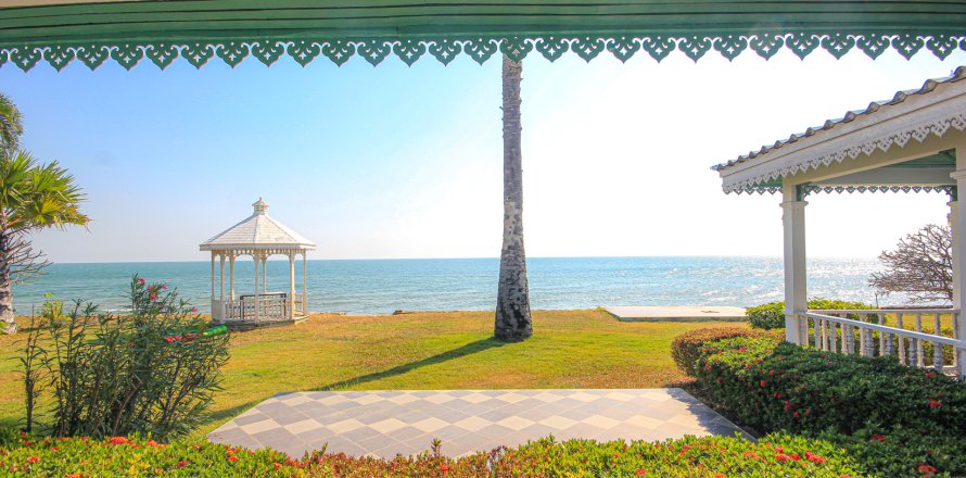 Villa in Pran Buri, Thailand 6 Schlafzimmer № 222145