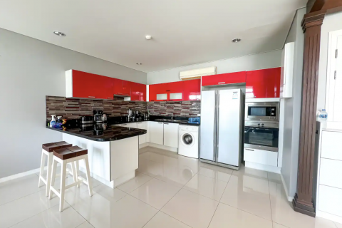 Condo à Kathu, Thaïlande, 4 chambres  № 140771 - photo 2