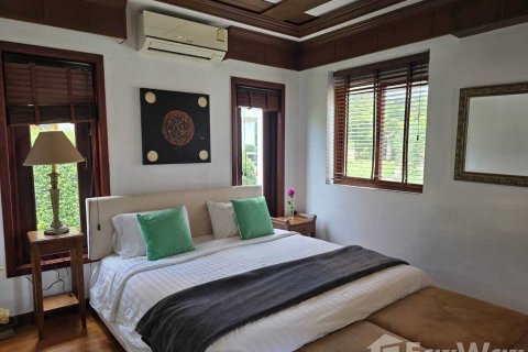 Villa in Phuket, Thailand 4 bedrooms № 169082 - photo 17