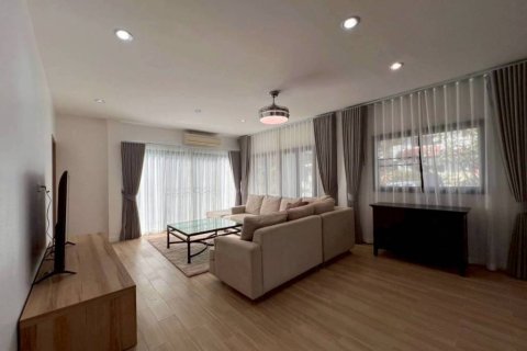 House in Sattahip, Thailand 3 bedrooms № 157432 - photo 10