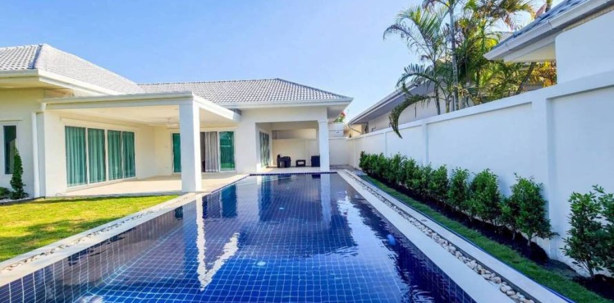 Villa in Hua Hin, Thailand 3 bedrooms № 157430