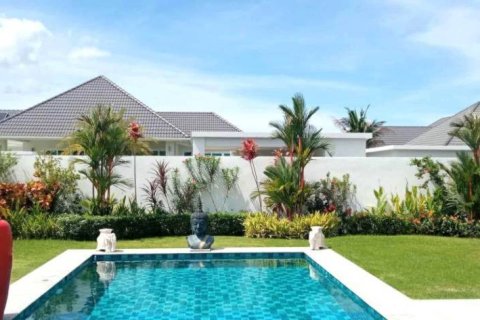 Villa in Hua Hin, Thailand 3 bedrooms № 157429 - photo 3