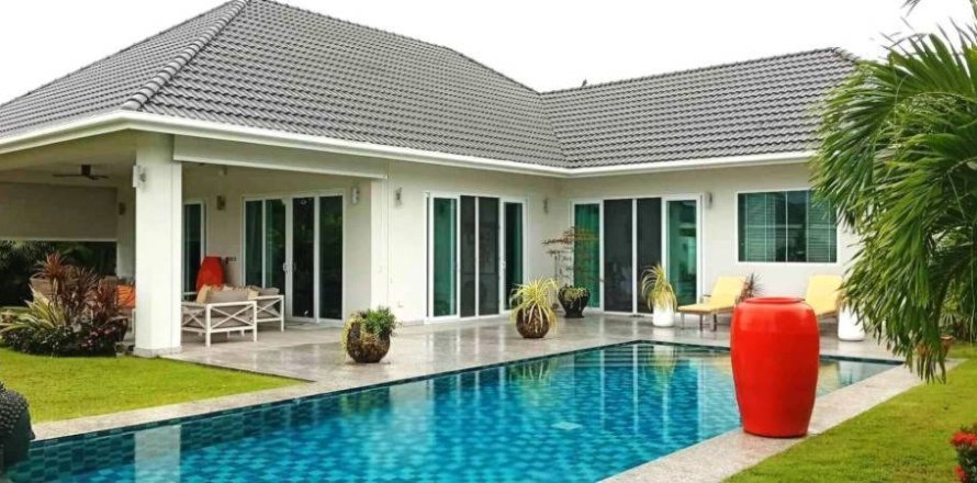 Villa in Hua Hin, Thailand 3 bedrooms № 157429