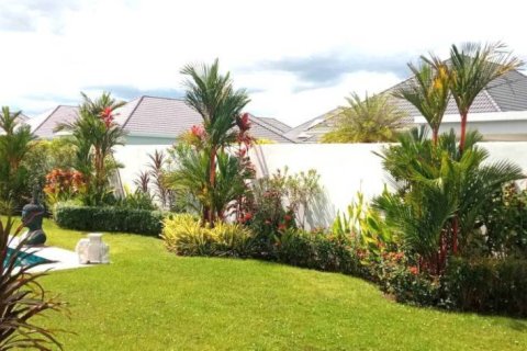 Villa in Hua Hin, Thailand 3 bedrooms № 157429 - photo 10