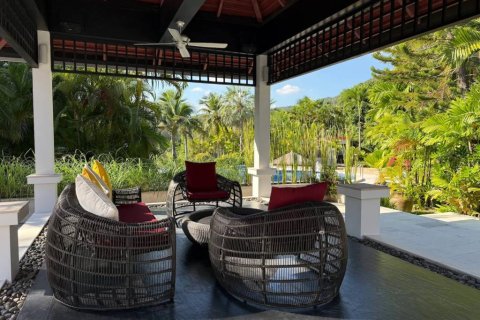 Villa in Hua Hin, Thailand 5 bedrooms № 157431 - photo 5