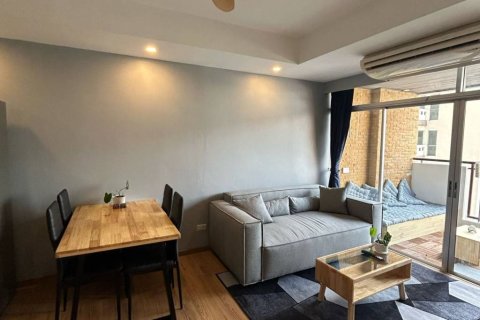 Condo in Khlong Toei, Bangkok, Thailand, 1 bedroom  № 157433 - photo 3