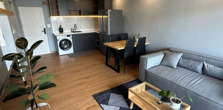 Condo in Khlong Toei, Bangkok, Thailand, 1 bedroom  № 157433