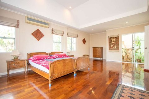 Maison à Chiang Mai, Thaïlande 4 chambres № 121747 - photo 19