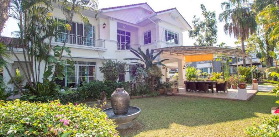 House in Chiang Mai, Thailand 4 bedrooms № 121747