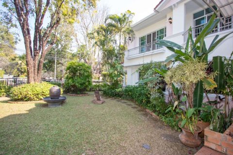 House in Chiang Mai, Thailand 4 bedrooms № 121747 - photo 3