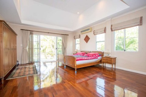 House in Chiang Mai, Thailand 4 bedrooms № 121747 - photo 17