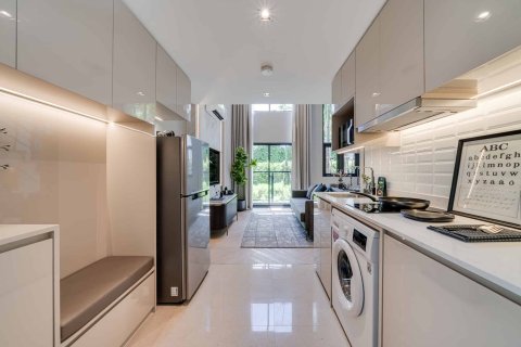 Condo in Thonburi, Bangkok, Thailand, 1 bedroom  № 166905 - photo 29